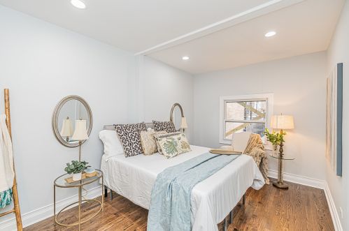 2311 Foster Ave, Chicago IL  60625-1825 exterior