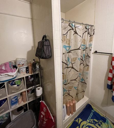 218 Hutchinson St, Big Rapids MI 49307-1718 exterior