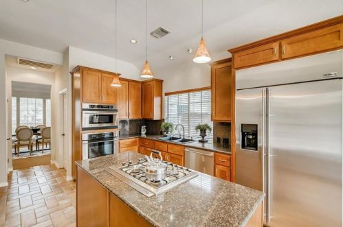 9904 Charthouse Cv, Austin TX 78730-3566 exterior