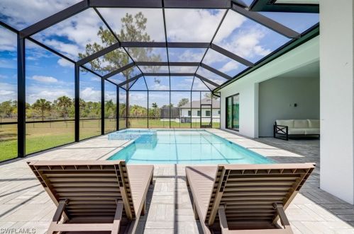 653 23 St, Naples FL 34117-1830 exterior