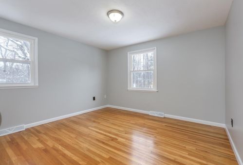 7481 School St, Concord NH  03307-0914 exterior