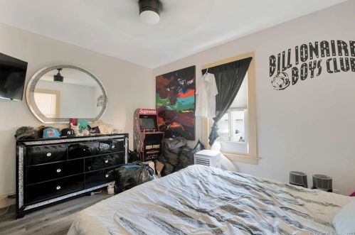 316 Monroe St, New Britain CT 06052-1628 exterior