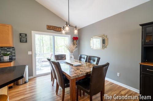 3032 Root Ct, Cedar Springs MI 49319-8153 exterior