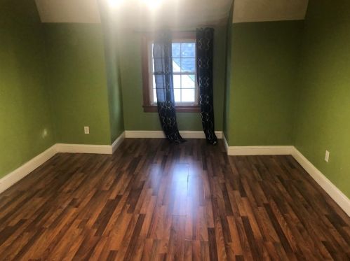 33 Marlborough Ave, Providence RI  02907-1218 exterior