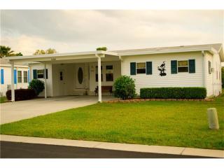 37524 Neukom Ave, Zephyrhills FL  33541-7697 exterior