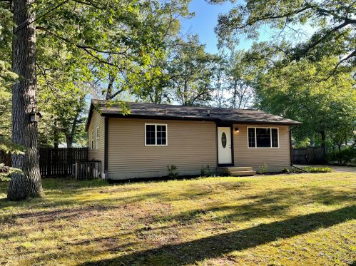 2509 Wesley Ave, Meskegon, MI 49442-2655