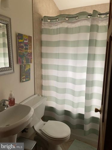 1208 High St, Haddon Heights NJ 08035-1843 exterior