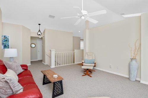 327 Emerald Bay Cir, Naples, FL 34110-8667