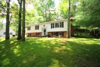 934 Homestead Dr, Fredon, NJ 07860-4612