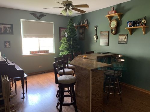 913 Angelica Cir, Joliet IL 60431-7862 exterior