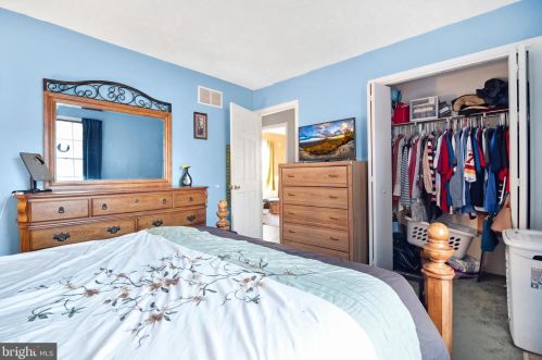 713 Marley Ave, Glen Burnie MD 21060-6952 exterior