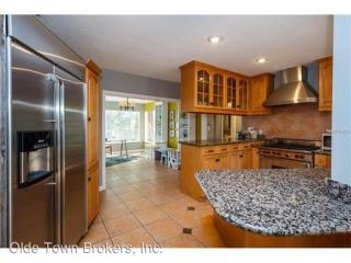 616 Alba Dr, Orlando FL  32804-7204 exterior