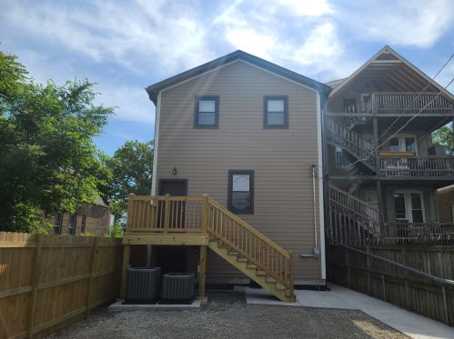 912 Monticello Ave, Chicago IL  60651-3949 exterior