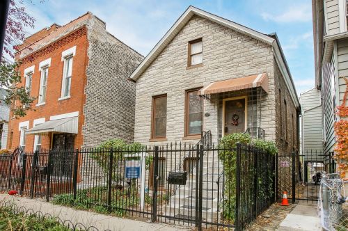 2134 Superior St, Chicago IL  60612-1316 exterior