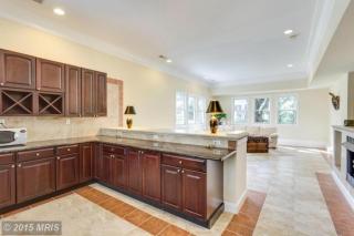 1870 Kirby Rd, Mc Lean VA  22101-5326 exterior