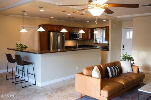 5201 18th Pl, Phoenix AZ  85016-3303 exterior