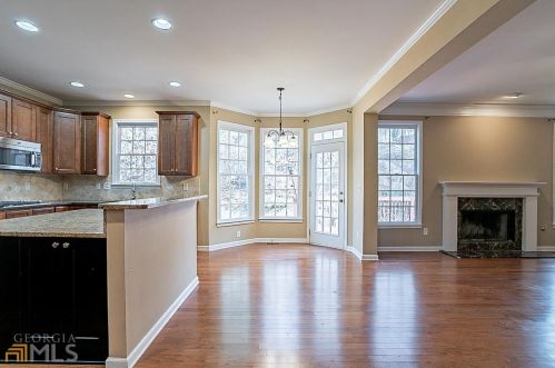 645 Kenton Pl, Atlanta GA 30331-0045 exterior