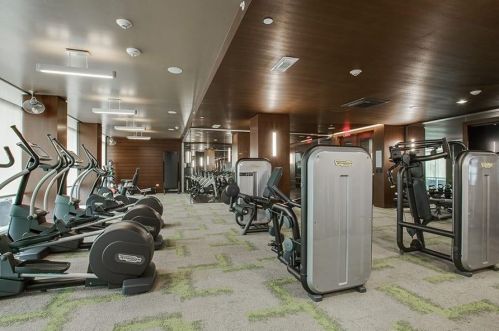 214 Barton Springs Rd, Austin TX 78704-1211 exterior