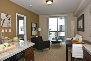 20221 Aurora Ave, Seattle WA  98133-3162 exterior