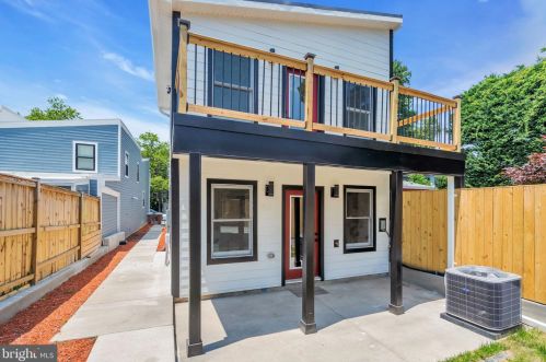 315 Patrick St, Alexandria VA 22314-2443 exterior