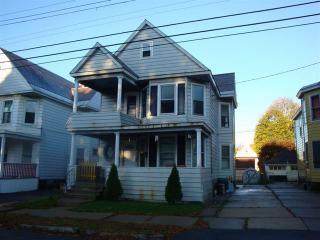 1525 Avenue B, Schenectady NY  12308-2225 exterior