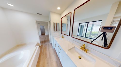 384 Kestor Dr, Fort Pierce FL  34953-5515 exterior