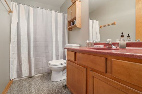 2909 Carol Dr, Joliet IL 60432-9609 exterior