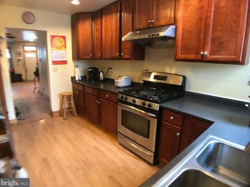 1606 Capitol St, Washington DC 20002-1012 exterior