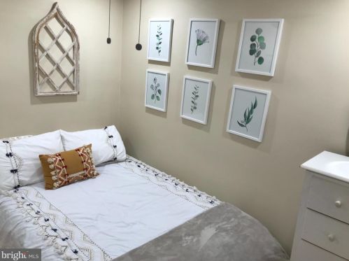 813 Bucknell St, Philadelphia PA 19145-3213 exterior