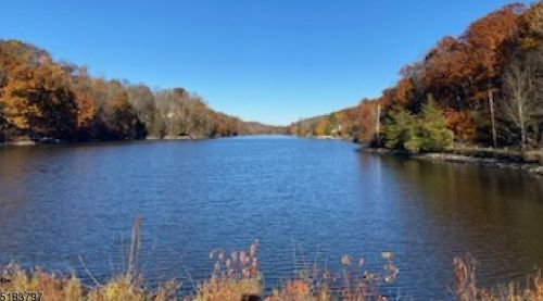 938 Homestead Dr, Fredon NJ  07860-4612 exterior