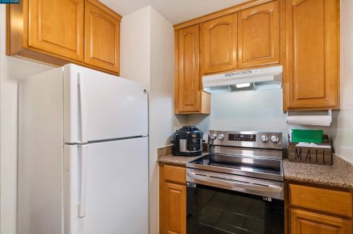 1591 Ellis St, Concord CA  94520-2757 exterior