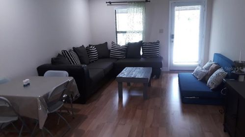 3090 Plaza Terrace Dr, Orlando FL  32803-2844 exterior