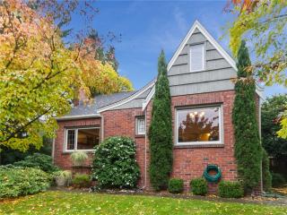 2015 80 St, Seattle WA  98115-4535 exterior