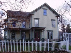 66 Highland Ave, Newton, MA 02460-1811