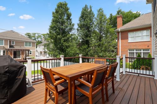 828 Colfax Ave, Elmhurst IL 60126-4535 exterior