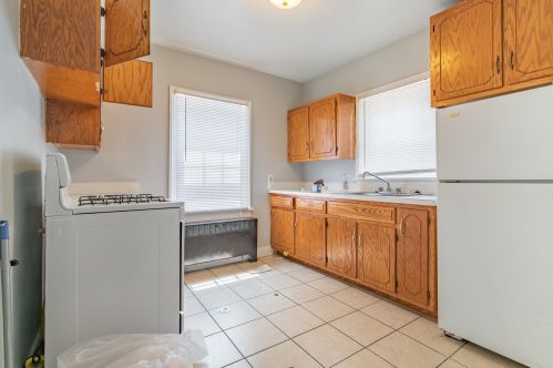 605 Morgan St, Joliet IL 60436-1516 exterior