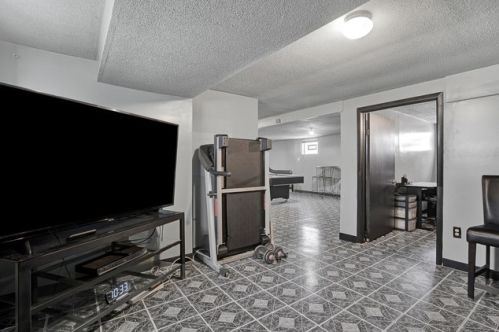 14523 Irving Ave, Dolton IL 60419-2002 exterior