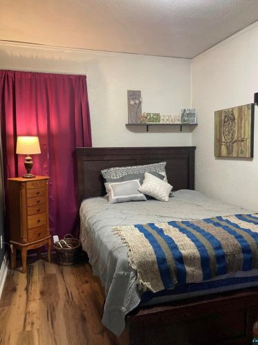 1425 9th Ave, Duluth MN 55810-2741 exterior