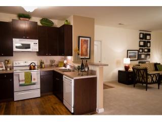 8800 Hollow Creek Cir, Charlotte NC  28262-7493 exterior