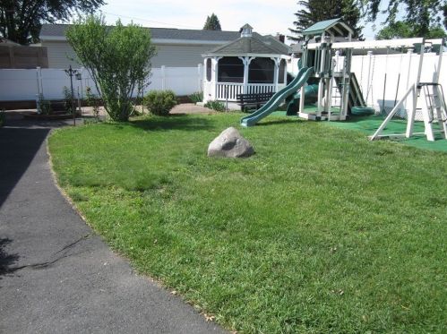 190 Delaney Ave, Chicopee MA 01013-1311 exterior