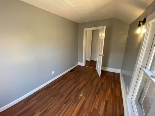 1310 Alamo Ave, Kalamazoo MI 49006-2215 exterior