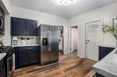 1239 Fisk Rd, Grand Rapids MI 49506-6565 exterior