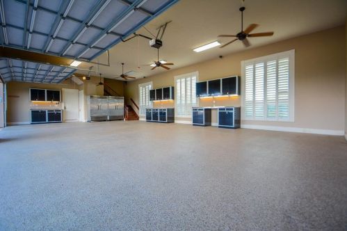 5450 Honea Egypt Rd, Montgomery TX 77316-9483 exterior