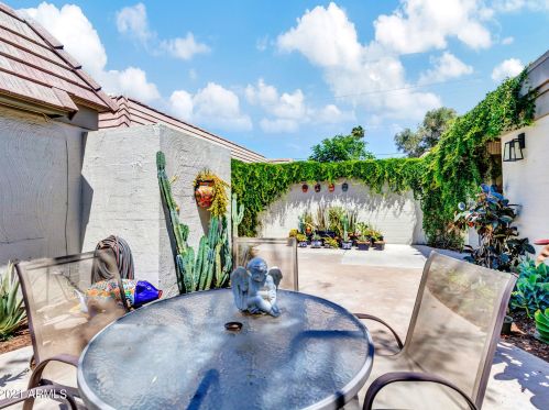 5666 12 St, Phoenix AZ exterior