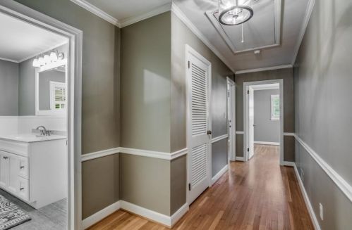 4825 Kendall Ct, Atlanta GA 30342-2776 exterior