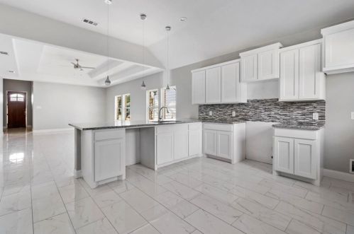 4234 Easter Ave, Dallas TX 75216-3242 exterior