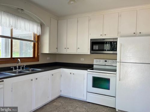 415 Aurora St, Easton MD 21601-3430 exterior