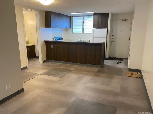 1122 Kinau St, Honolulu, HI 96814-1142