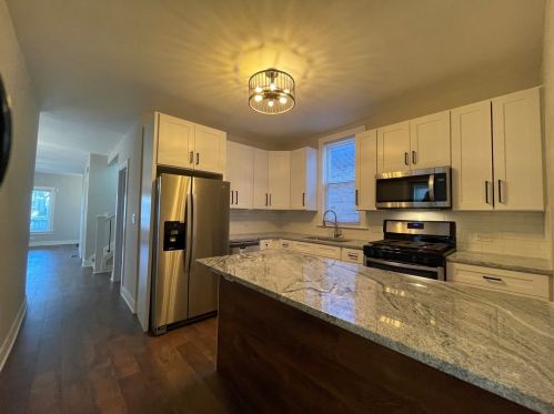 6657 Wabash Ave, Chicago IL  60637-3034 exterior