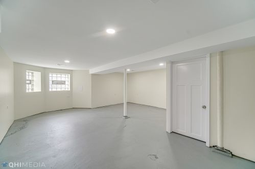 3750 Cermak Rd, Chicago IL  60623-3013 exterior